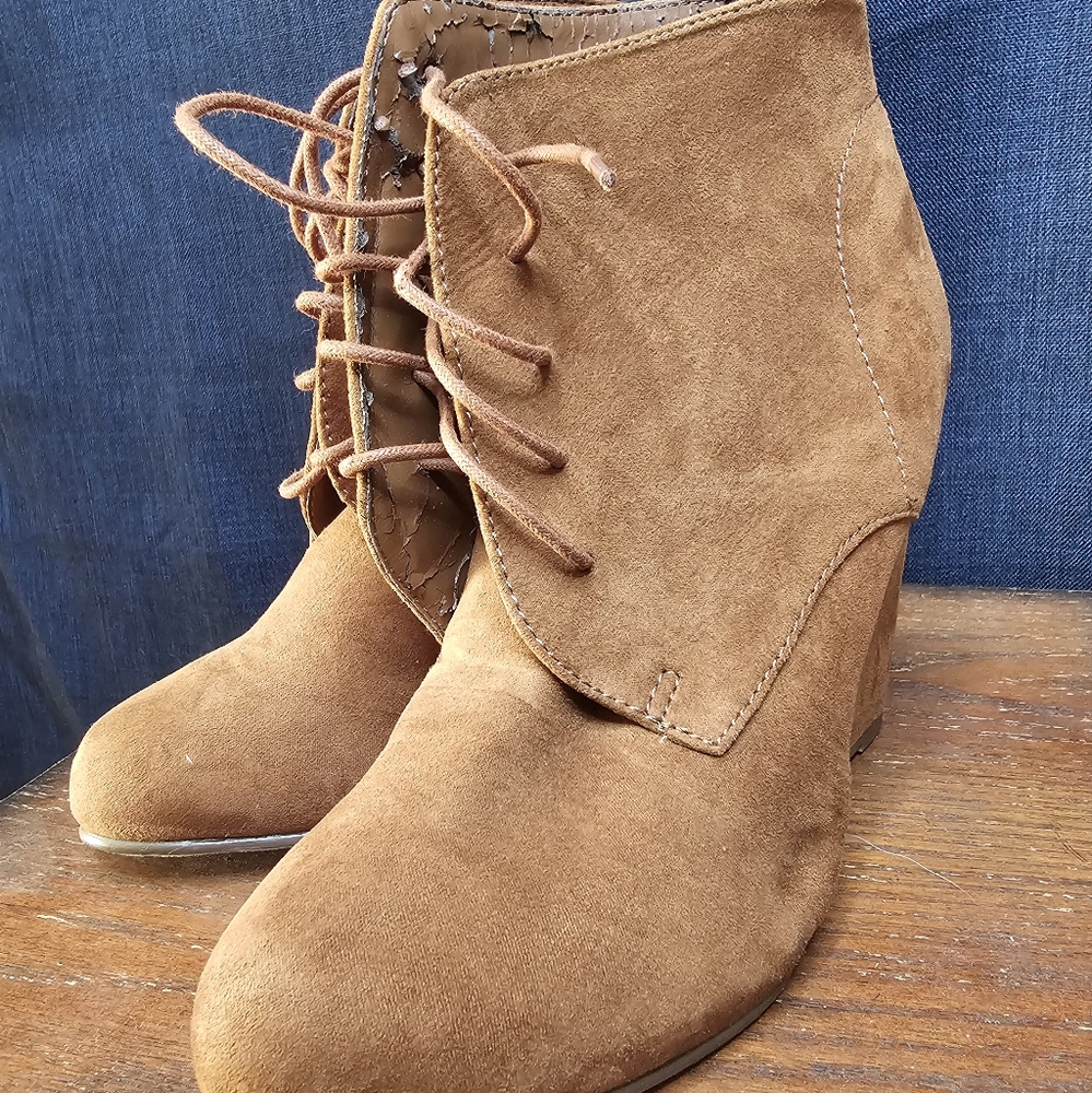 Suede wedges